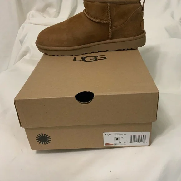 **UGG Classic Ultra Mini Boots**
PRE-USE…Color: Wheat - Picture 4 of 8